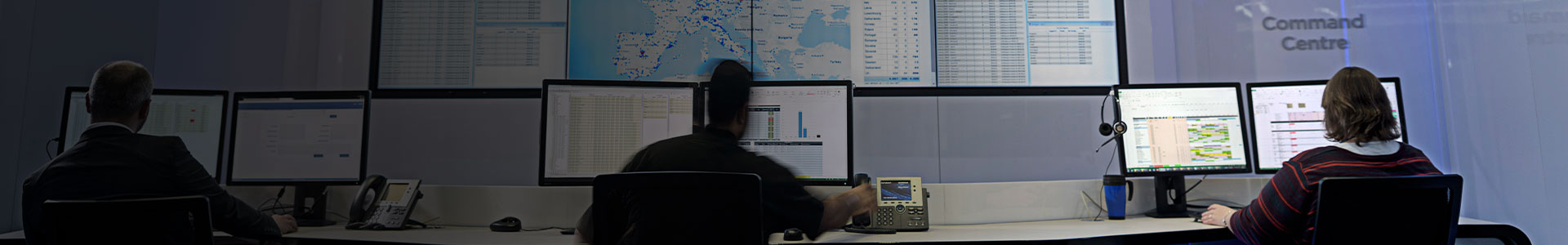 Image of crisis response center using data to inform decisions.